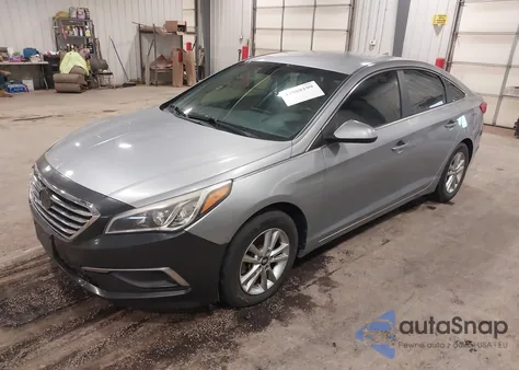 2017 Hyundai Sonata z USA, uszkodzony, nr VIN 5NPE24AF6HH517327